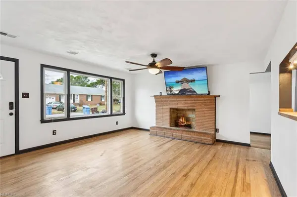 1241 N River DR, Chesapeake, VA 23323