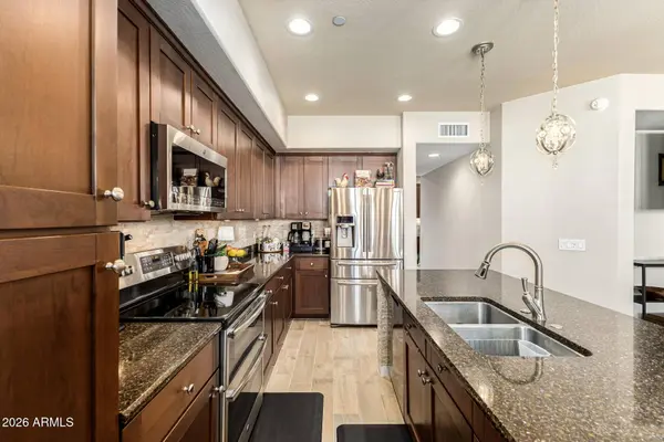 17850 N 68TH Street #1113, Phoenix, AZ 85054