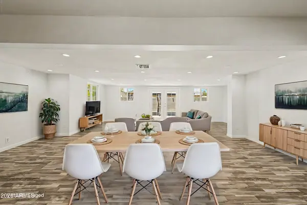 1522 W LAWRENCE Lane, Phoenix, AZ 85021