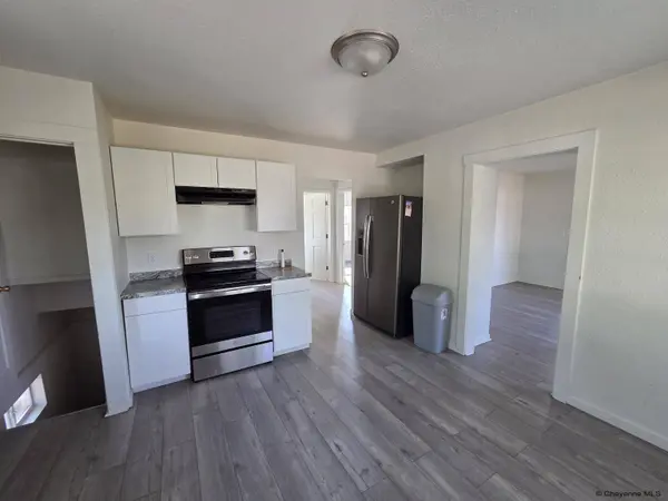 817 W 9TH ST, Cheyenne, WY 82001