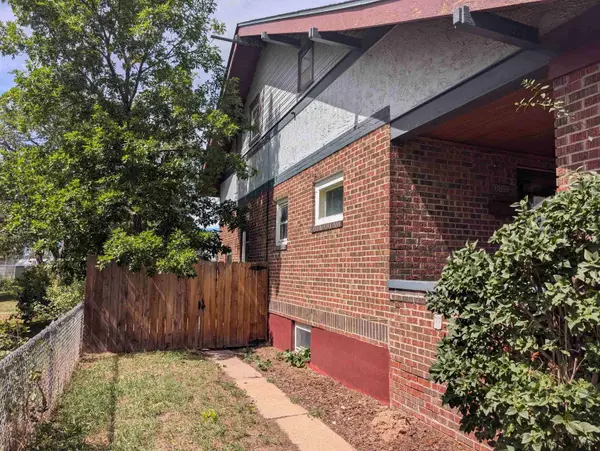 3020 CRIBBON AVE, Cheyenne, WY 82001
