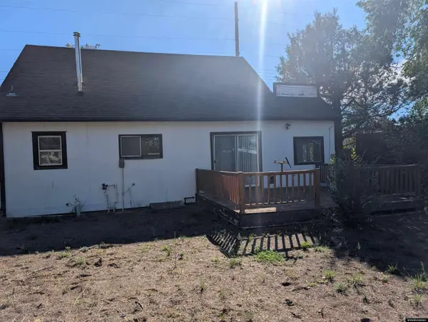 2634 E E St, Torrington, WY 82240