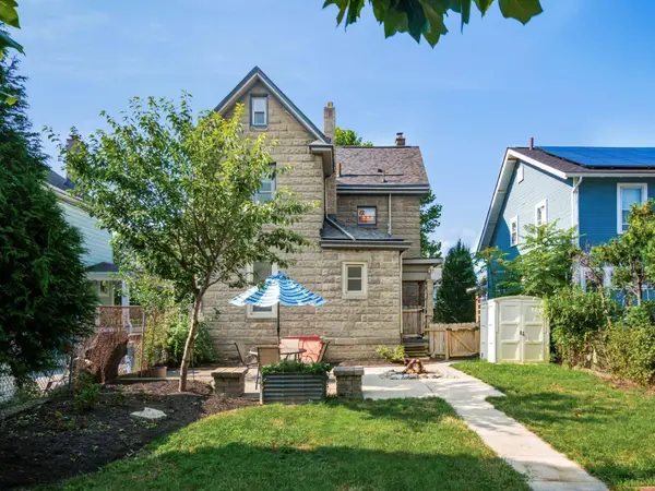 176 E Kelso Road, Columbus, OH 43202