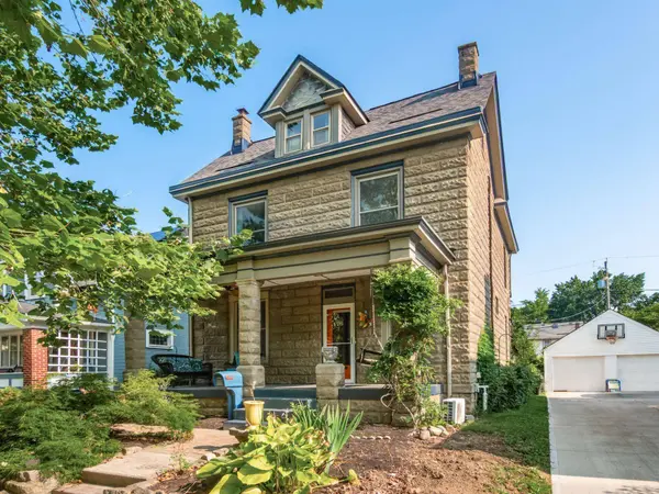 176 E Kelso Road, Columbus, OH 43202