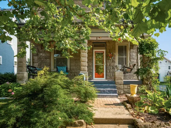176 E Kelso Road, Columbus, OH 43202
