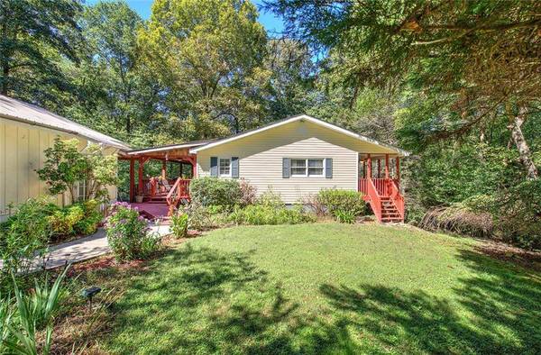 2108 Blackberry Mtn RD, Ellijay, GA 30536