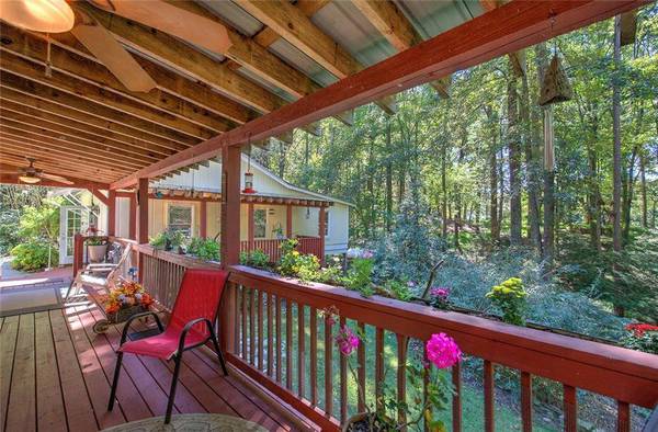 2108 Blackberry Mtn RD, Ellijay, GA 30536