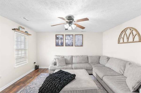 8 Stonegate DR, Cedartown, GA 30125