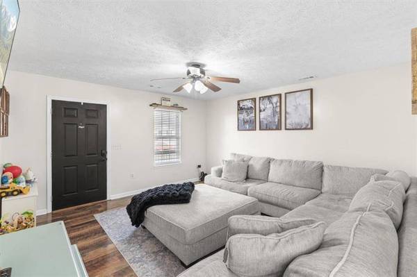 8 Stonegate DR, Cedartown, GA 30125