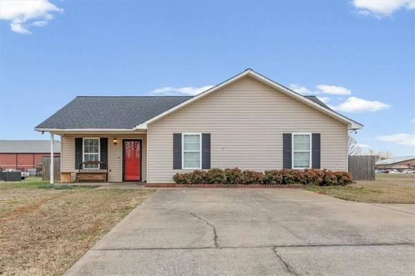 8 Stonegate DR, Cedartown, GA 30125