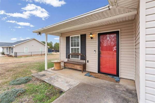 8 Stonegate DR, Cedartown, GA 30125