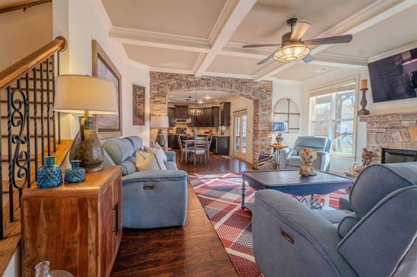 203 Davis Mill RD, Ball Ground, GA 30107