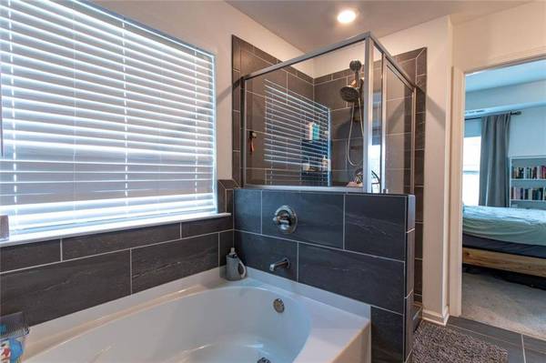 211 Shoals Bridge RD, Acworth, GA 30102
