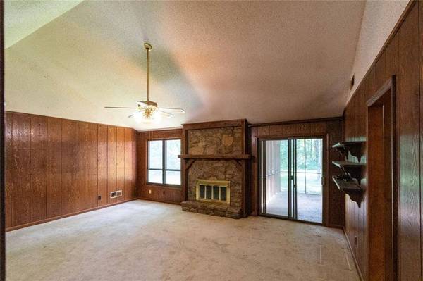 423 Dartmoor DR NW, Marietta, GA 30064