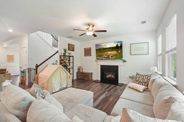211 Shoals Bridge RD, Acworth, GA 30102