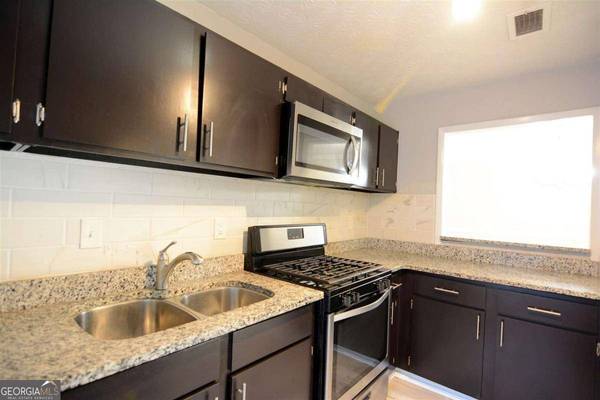2510 Cumberland CT SE, Smyrna, GA 30080
