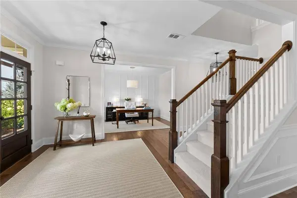 6820 Canyon CV, Cumming, GA 30028