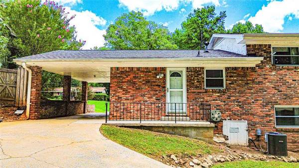 3418 Valley Ridge TER SW, Atlanta, GA 30331