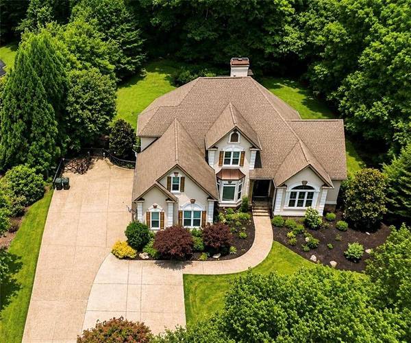 915 Champions Fairway DR