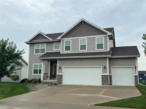 2012 NW Applewood Street, Ankeny, IA 50023