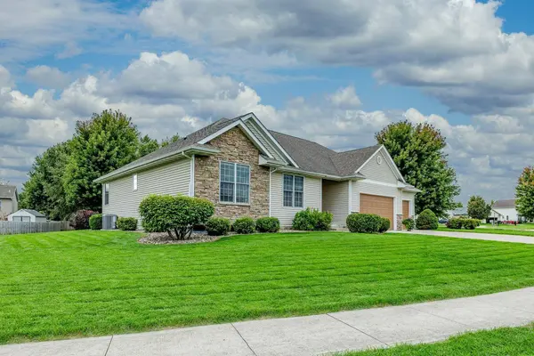 4006 SW Bluegrass Drive, Ankeny, IA 50023