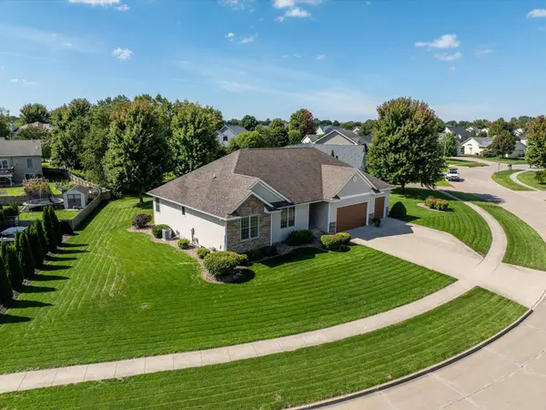 4006 SW Bluegrass Drive, Ankeny, IA 50023