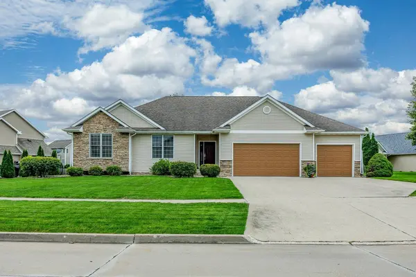4006 SW Bluegrass Drive