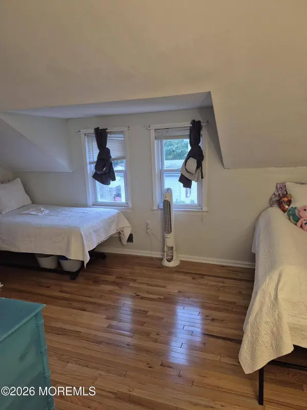 366 Lake Avenue, Oakhurst, NJ 07755