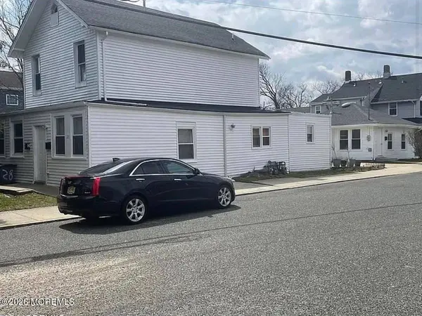 28 Norwood Avenue