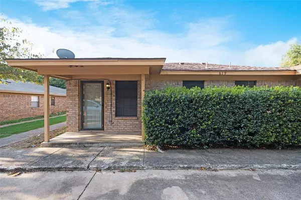 619 Race Street, Crowley, TX 76036