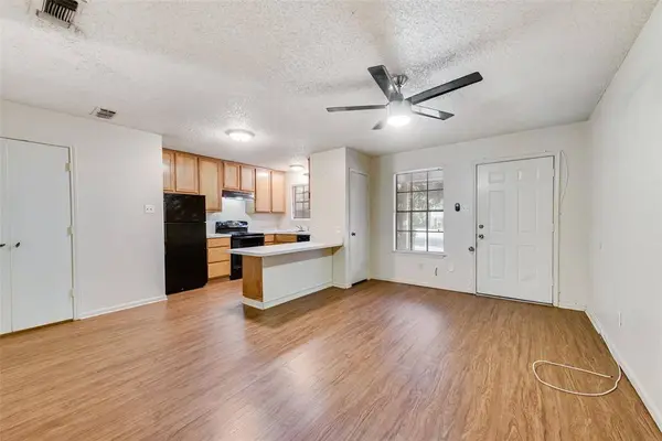 619 Race Street, Crowley, TX 76036