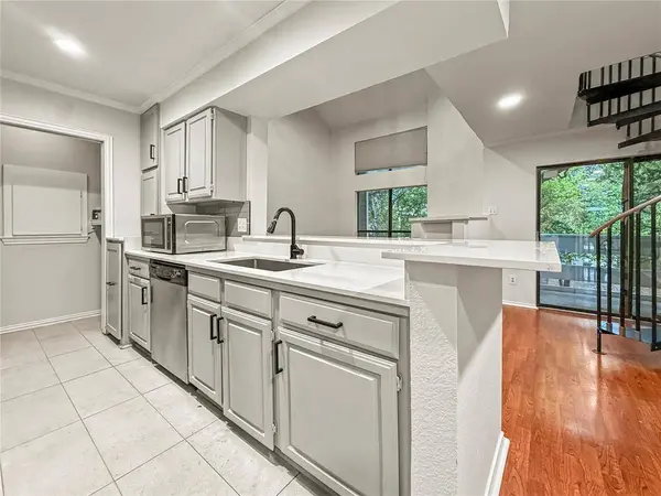 5840 Spring Valley Road #602, Dallas, TX 75254
