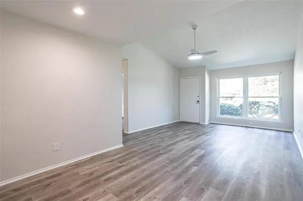 13706 Flagstone Lane, Dallas, TX 75240