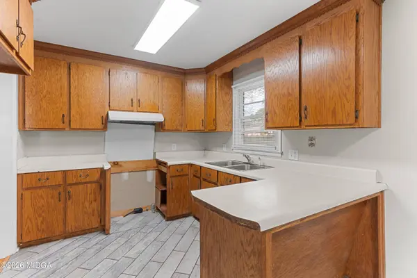 112 Athens Street, Warner Robins, GA 31088
