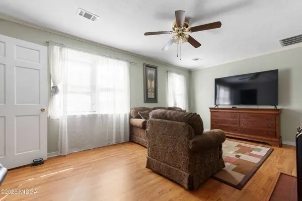 208 Southview Avenue, Warner Robins, GA 31088