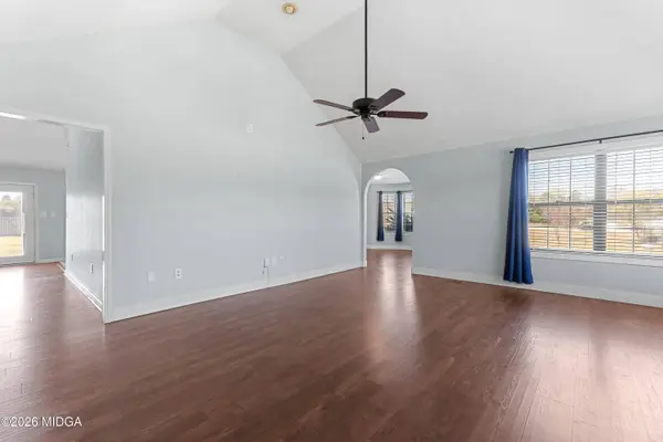 2605 S U.S. 41, Perry, GA 31069