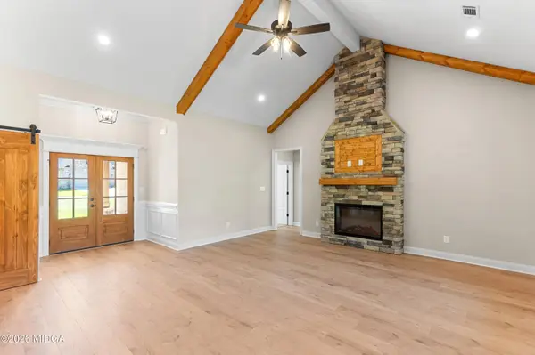 212 Golden Chestnut Bend, Bonaire, GA 31005