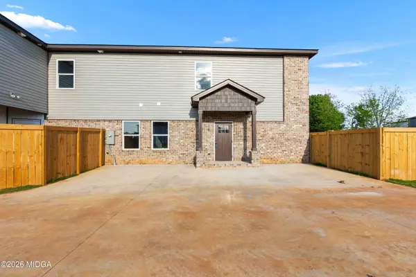 238 Beau Claire Circle, Byron, GA 31008