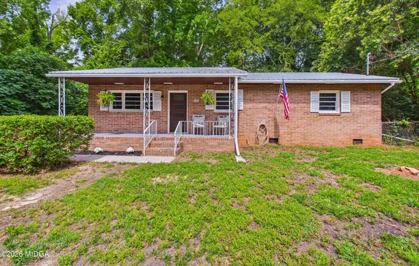 910 Perry Drive, Macon, GA 31217