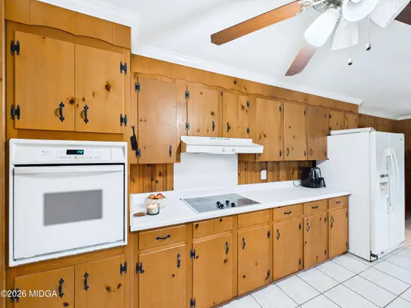 3851 Woodside Drive, Macon, GA 31206