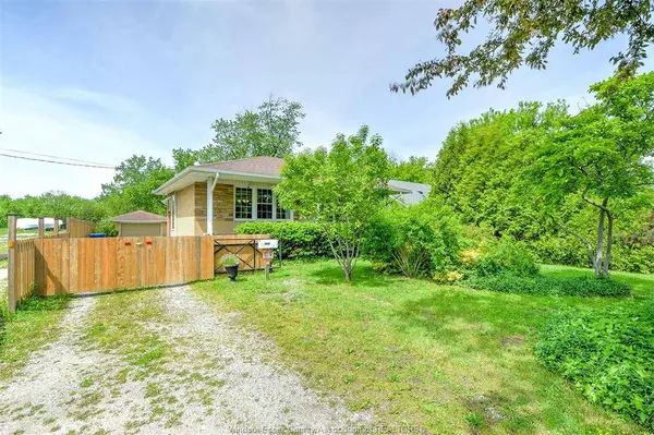3567 HOWARD, Windsor, ON N9E 3N6