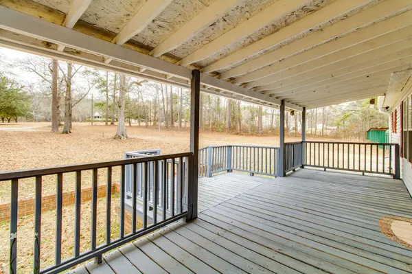 2831 Mcelveen DR Drive, Dalzell, SC 29040