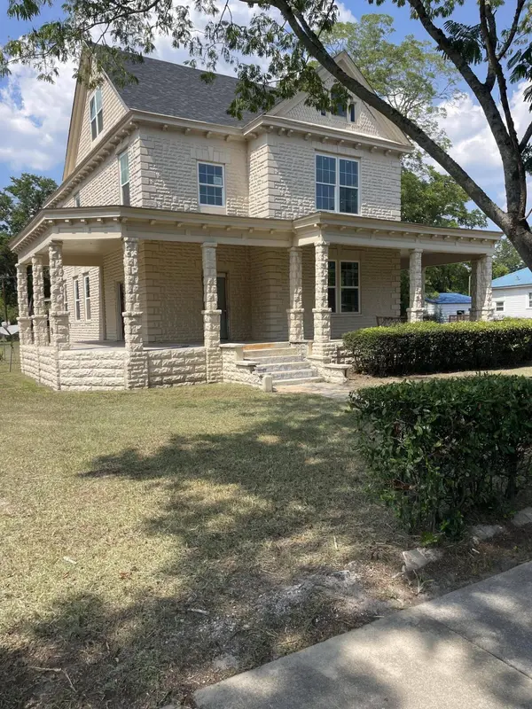 415 W Oakland AVE Avenue, Sumter, SC 29150