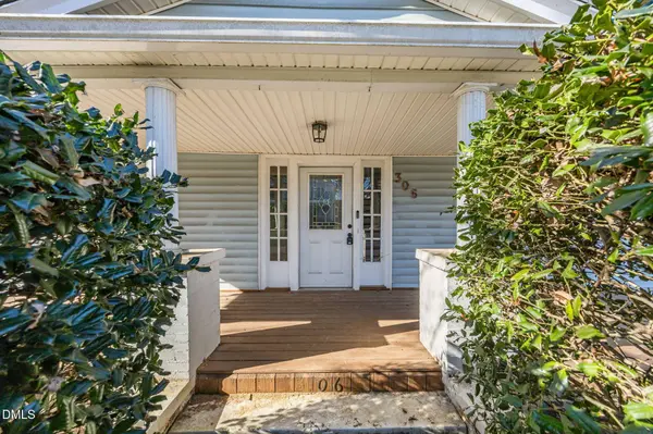 306 N Maple Street, Graham, NC 27253