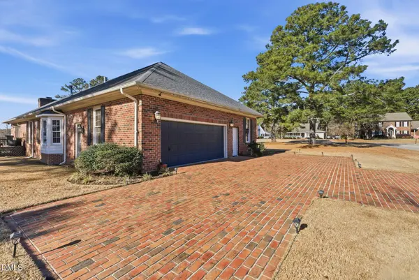 26 Strickland Lane, Lillington, NC 27546