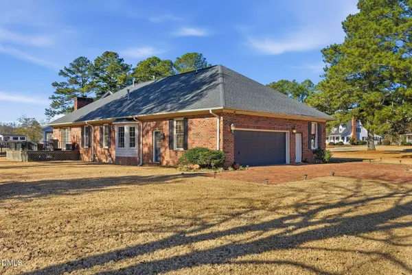 26 Strickland Lane, Lillington, NC 27546