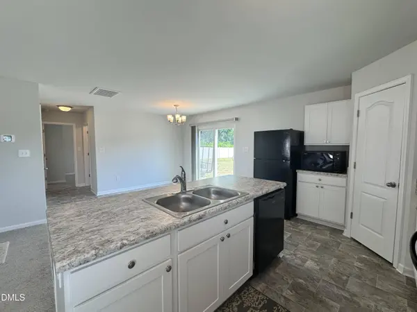 72 Betty Ann Street, Dunn, NC 28334