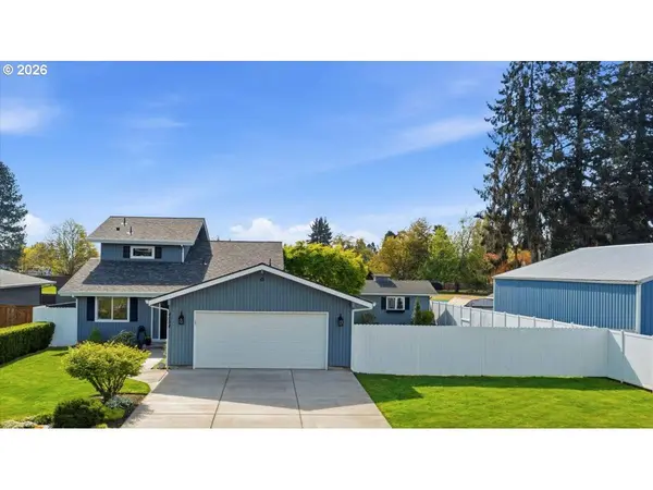 4094 5TH ST, Hubbard, OR 97032