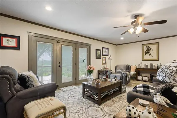 649 Wedgewood Drive, China Spring, TX 76633