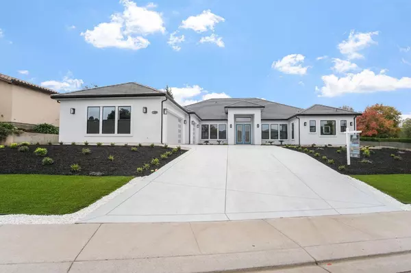 10221 Savannah CT, Oakdale, CA 95361